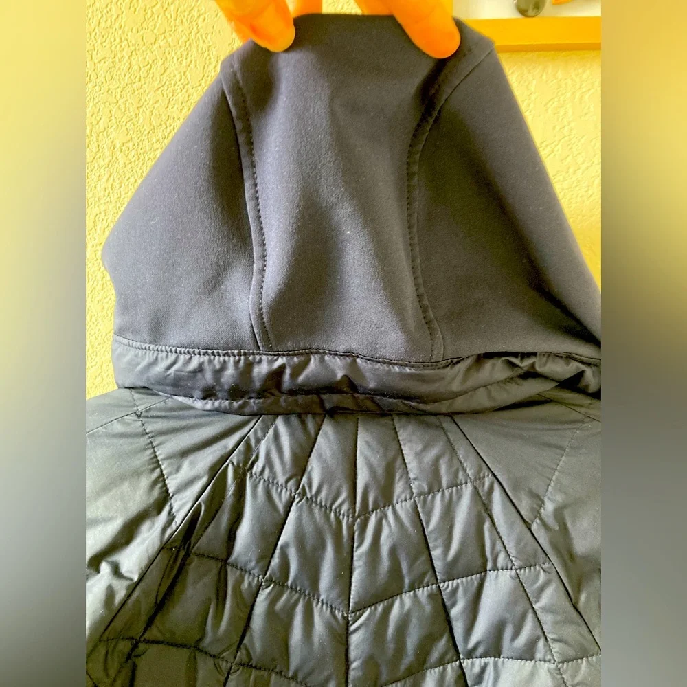 Columbia Navy Blue Mid thigh length Puffer Jacket lightweight contoured fit XS - Picture 7 of 14